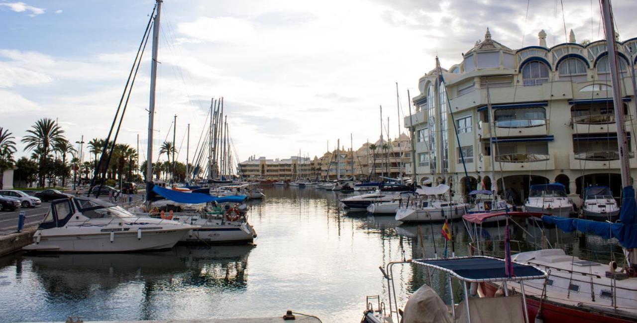 Benal Beach Suite, Parque Acuatico Y Vistas Al Mar Benalmádena Exterior foto